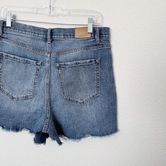 [BKE] Parker High Rise Distressed Denim Cut Off Shorts Stretch Raw Hem Size 30 - Picture 7 of 11